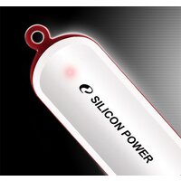 USB Flash Silicon-Power LuxMini 320 32GB (белый/красный) фото-3