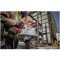 Дисковая (циркулярная) пила Milwaukee Fuel M18 FMCS66-0C 4933472110 (без АКБ, кейс) фото-3 Дисковая (циркулярная) пила Milwaukee Fuel M18 FMCS66-0C 4933472110 (без АКБ, кейс) фото-3