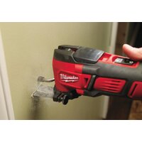 Реноватор Milwaukee M18 BMT-0 4933446203 (без АКБ) фото-4