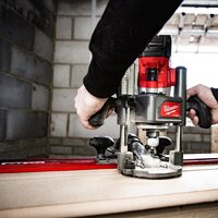 Вертикальный фрезер Milwaukee M18 FR12-0X 4933493304 (без АКБ) фото-5
