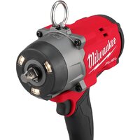 Гайковерт Milwaukee M18 FUEL M18FHIW2P12-502X 4933492786 (с 2-мя АКБ, кейс) фото-3 Гайковерт Milwaukee M18 FUEL M18FHIW2P12-502X 4933492786 (с 2-мя АКБ, кейс) фото-3