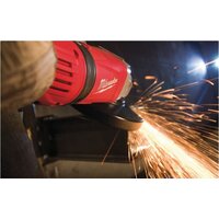 Угловая шлифмашина Milwaukee AGVK24-230EK 4933451413 фото-2 Угловая шлифмашина Milwaukee AGVK24-230EK 4933451413 фото-2