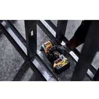 Винтоверт DeWalt DCF850P2T (с 2-мя АКБ 5 Ач, кейс) фото-5