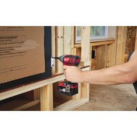 Винтоверт Milwaukee M18 BID-402C 4933443580 (с 2-мя АКБ, кейс) фото-4 Винтоверт Milwaukee M18 BID-402C 4933443580 (с 2-мя АКБ, кейс) фото-4
